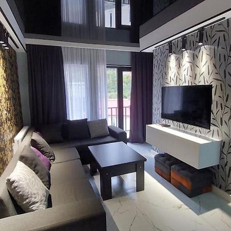 New Apartments In Bordschomi Exterior foto